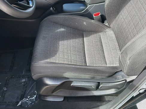 Certified 2024 Honda HR-V LX image 17