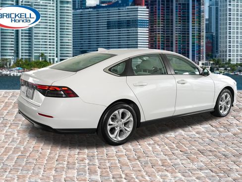 Used 2023 Honda Accord LX image 8