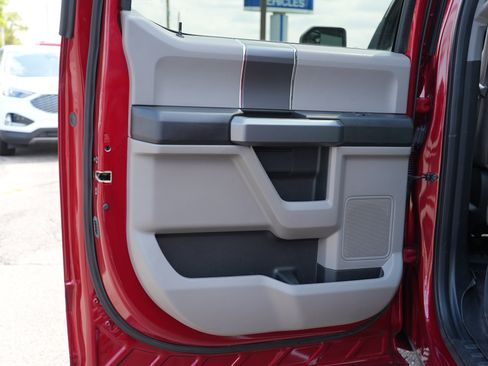 Used 2016 Ford F150 XLT w/ Equipment Group 302A Luxury AWD/4WD image 21