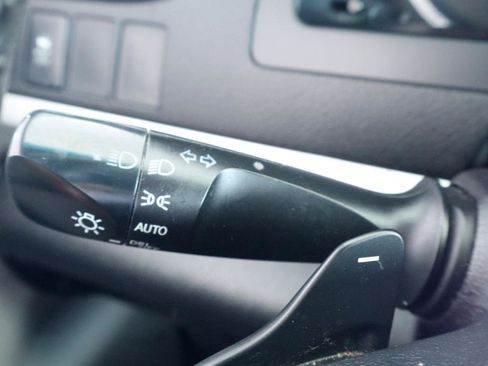 Used 2016 Toyota Camry SE FWD image 24