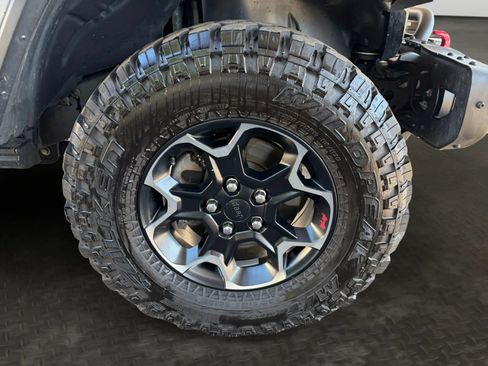 Used 2020 Jeep Wrangler Unlimited Rubicon w/ Quick Order Package 28Y Recon AWD/4WD image 38