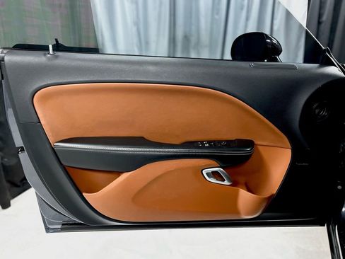 Used 2017 Dodge Challenger SRT w/ Technology Group image 35