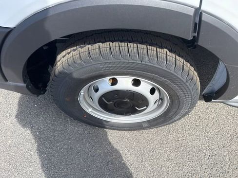 New 2026 Ford Transit 250 148 Medium Roof image 15