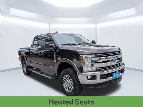 Used 2019 Ford F350 Lariat w/ Lariat Value Package AWD/4WD image 9