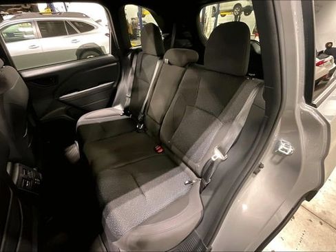 Used 2025 Subaru Forester Premium image 26