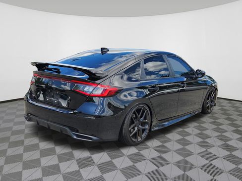 Used 2025 Honda Civic Sport image 4