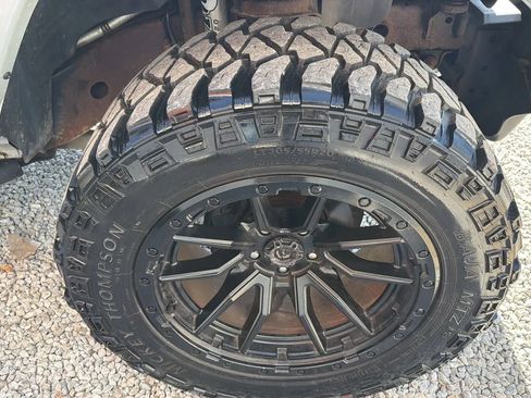 Used 2012 Jeep Wrangler Unlimited Sahara w/ Connectivity Group image 7