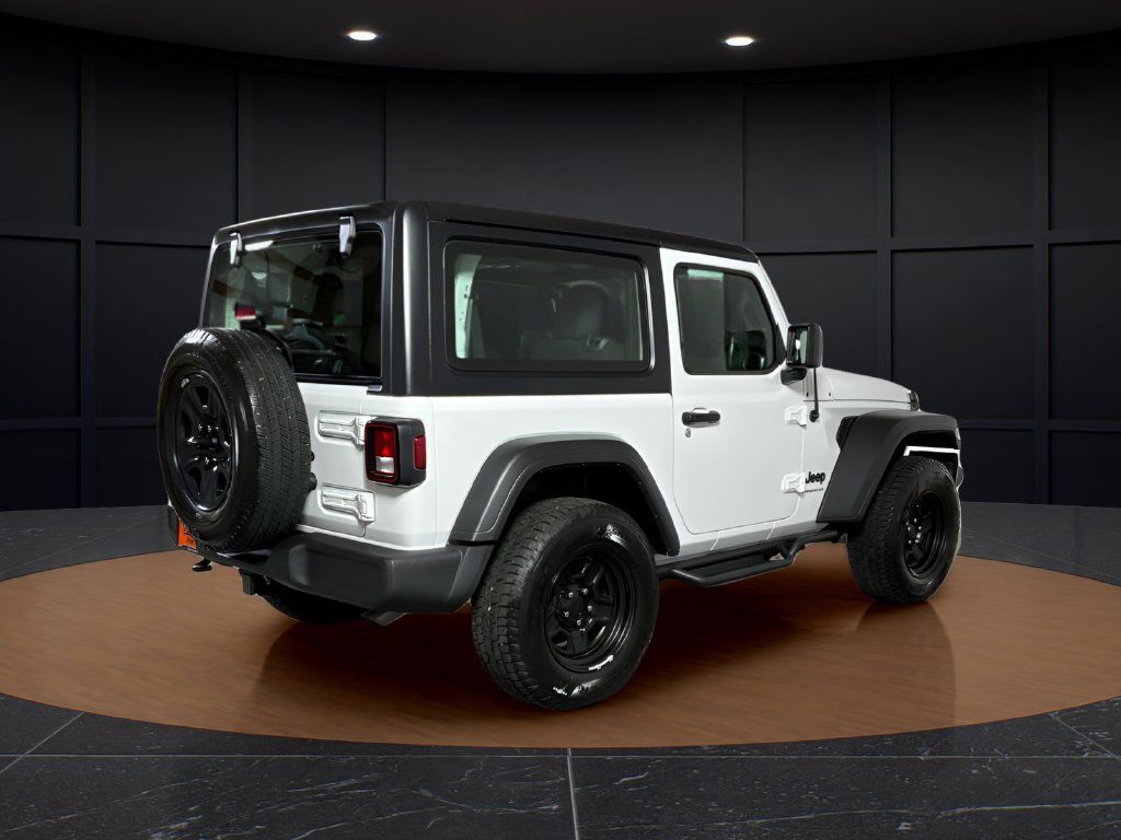 Certified 2022 Jeep Wrangler Sport AWD/4WD image 5