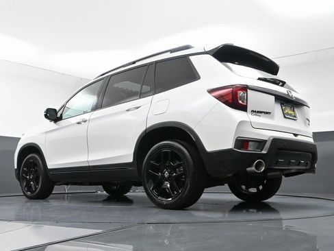 Used 2024 Honda Passport Black Edition image 54
