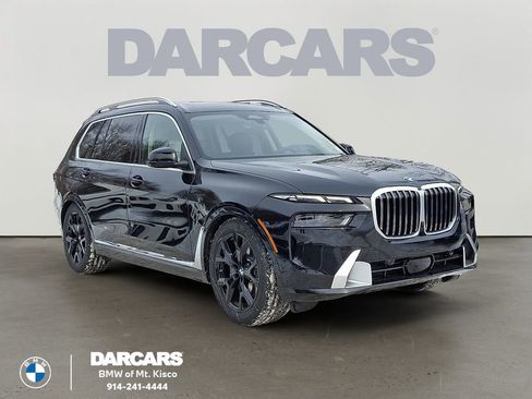 New 2026 BMW X7 xDrive40i w/ Premium Package image 1