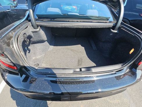 Used 2019 Dodge Charger SXT AWD/4WD image 13