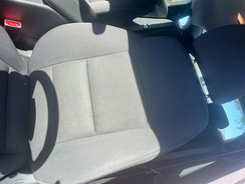 Used 2023 Chevrolet Malibu LT image 18