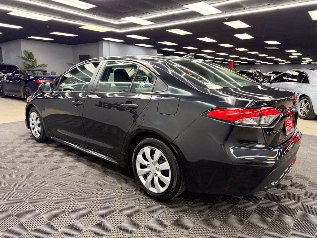Used 2021 Toyota Corolla LE w/ Carpet Mat Package (TMS) FWD image 9
