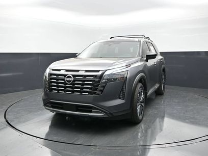 New 2026 Nissan Pathfinder Platinum w/ Accent Package