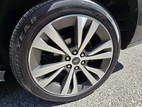 Used 2021 Ford Expedition Max Platinum AWD/4WD image 15
