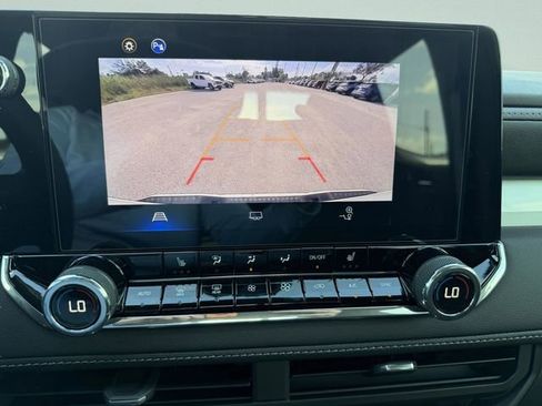New 2025 Chevrolet Colorado LT RWD image 20