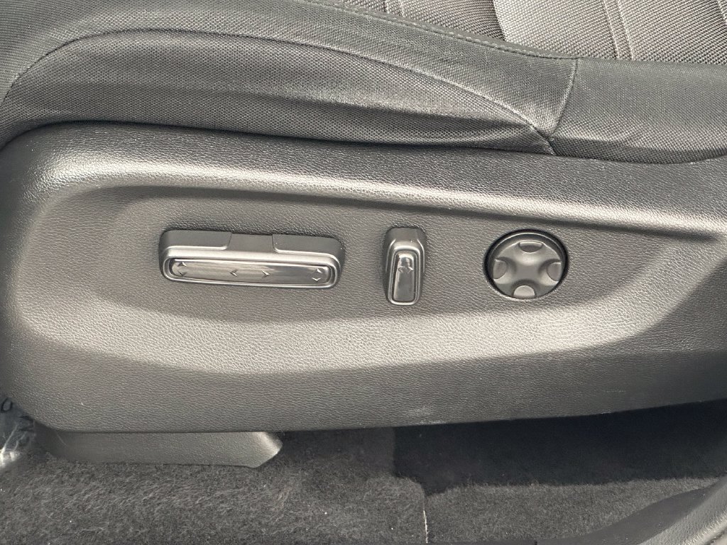 Used 2019 Honda CR-V EX image 38