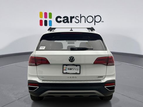 Used 2022 Volkswagen Taos SE image 4