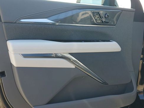 New 2026 Cadillac Escalade IQ Luxury 1 image 22