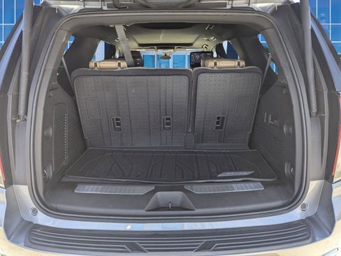 Used 2021 Chevrolet Tahoe Premier w/ Premium Package RWD image 11