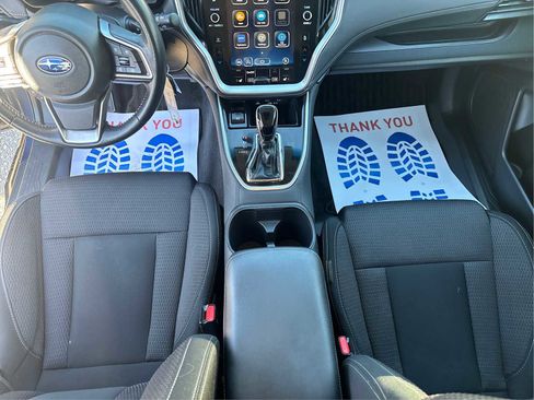 Used 2021 Subaru Outback Premium image 17