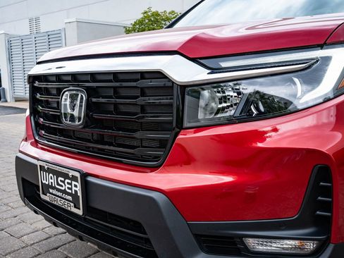 Used 2022 Honda Ridgeline RTL-E image 3