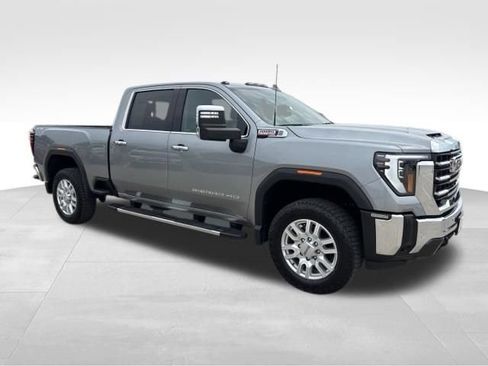Certified 2024 GMC Sierra 2500 SLT w/ Max Trailering Package AWD/4WD image 8