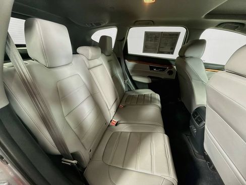 Used 2019 Honda CR-V Touring image 25