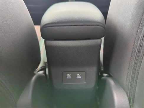 New 2026 Nissan Kicks SR w/ Cold Weather Package image 15