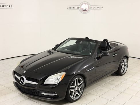 Used 2014 Mercedes-Benz SLK 250 image 35