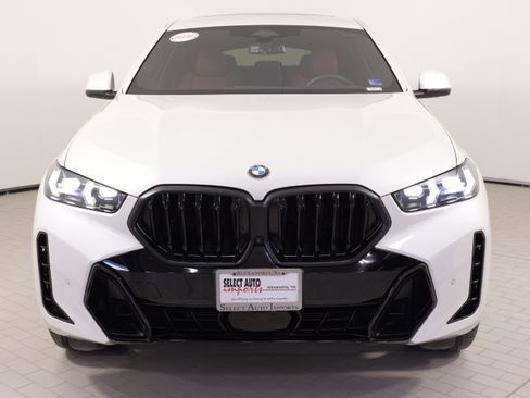 Used 2024 BMW X6 xDrive40i w/ Premium Package AWD/4WD image 5