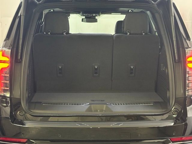 New 2026 Chevrolet Tahoe Z71 w/ Comfort Package AWD/4WD image 30