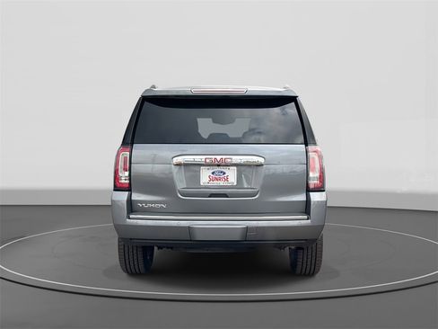 Used 2018 GMC Yukon Denali w/ Denali Ultimate Package image 5