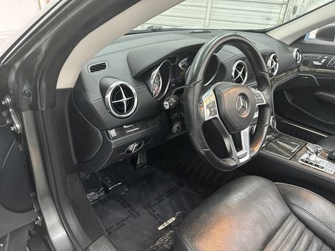Used 2014 Mercedes-Benz SL 550 image 12