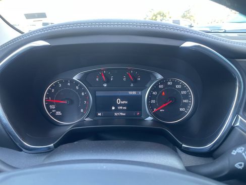 Used 2025 Chevrolet Blazer LT image 19