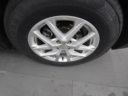 Certified 2022 Chevrolet Equinox LT image 9