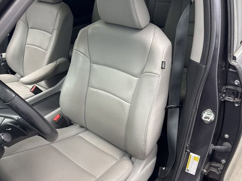 Used 2019 Honda Pilot Touring image 22