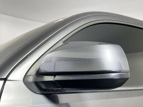 Used 2019 Toyota Tacoma SR5 image 12