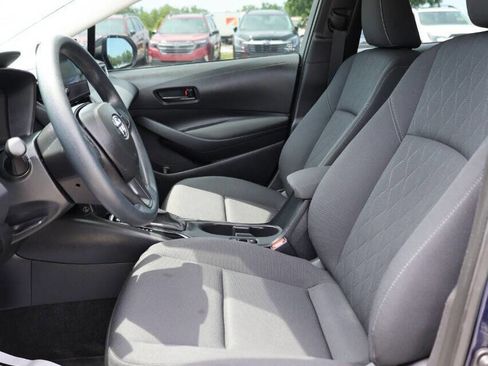 Used 2024 Toyota Corolla LE FWD image 12