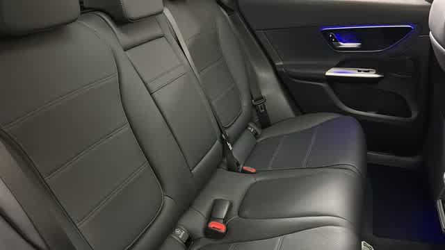 Certified 2026 Mercedes-Benz GLC 300 4MATIC image 33
