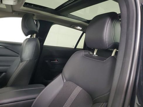 Used 2026 MAZDA CX-50 AWD 2.5 S w/ Preferred Pkg image 22