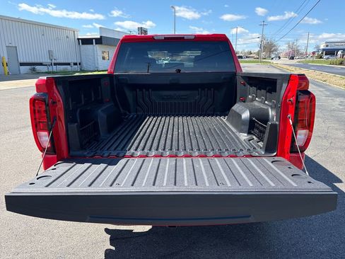 New 2026 GMC Sierra 1500 Elevation image 29