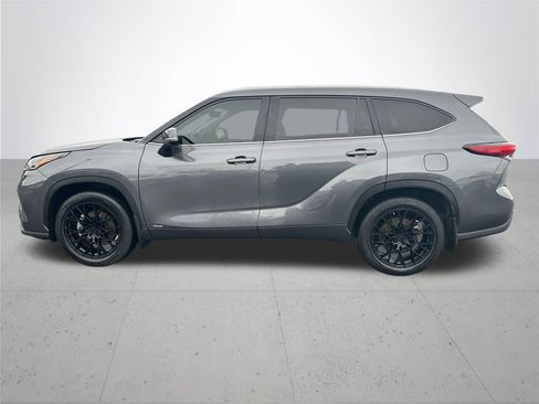 Used 2022 Toyota Highlander Platinum AWD/4WD image 10