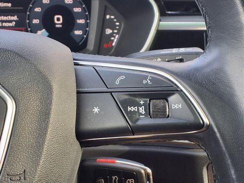 Used 2021 Audi Q3 2.0T Premium w/ 19" Wheel Package image 25