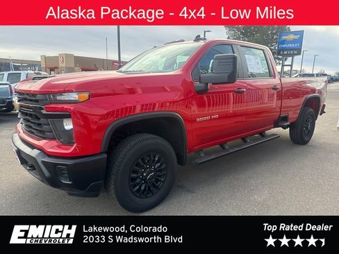 Used 2024 Chevrolet Silverado 3500 W/T image 1