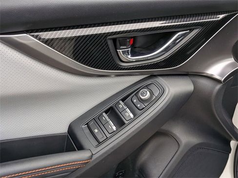 Used 2018 Subaru Crosstrek 2.0i Limited image 13