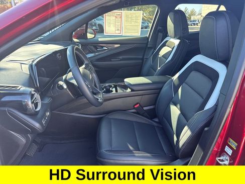 Used 2024 Chevrolet Blazer EV LT image 10