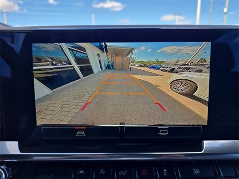 Certified 2024 GMC Sierra 1500 SLT image 21