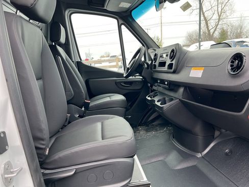 New 2026 Mercedes-Benz Sprinter 2500 image 10