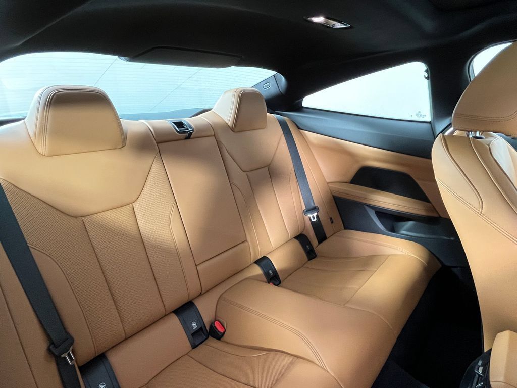 Certified 2024 BMW 430i xDrive Coupe w/ Premium Package AWD/4WD image 23